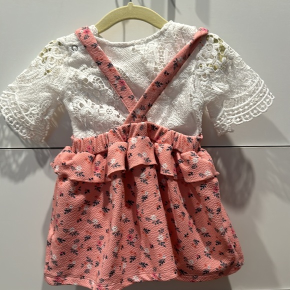 Matching sets - Picture 3 of 8